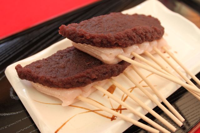 厄除けだんご